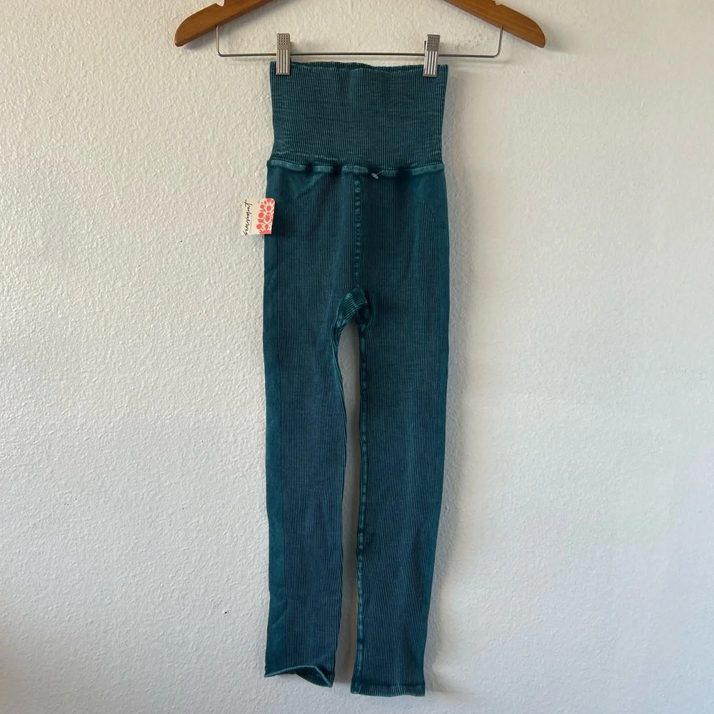 FP Movement Ribbed Leggings Size XS/S - Picture 5 of 9